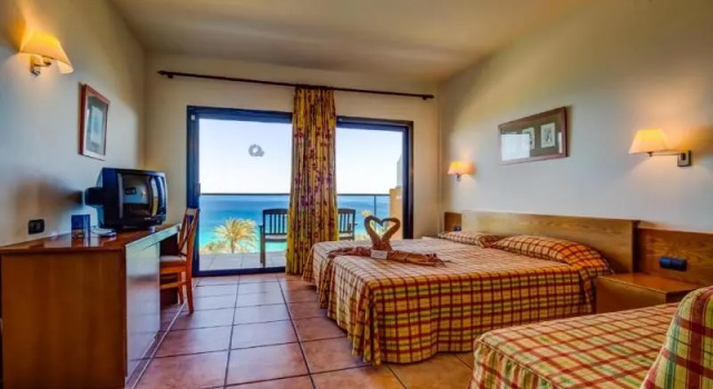 Двухместный номер Standard с балконом и с видом на море SBH Club Paraiso Playa