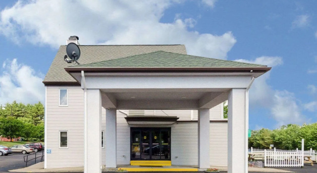 Quality Inn Marlborough (ex. Comfort Inn), Buchen Sie Hotel  