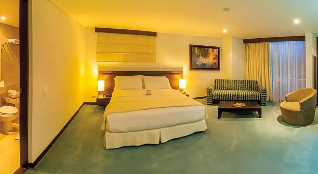 Номер Executive Blue Suites Hotel