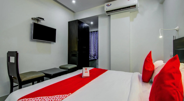 OYO 12768 Ramachandra Residency