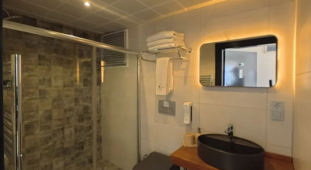 Трёхместный номер Standard 8 Rooms Hotel