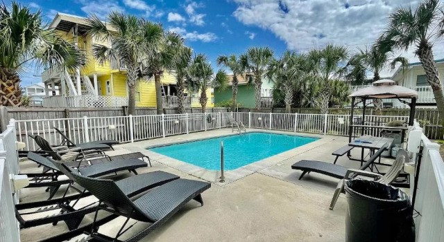 Коттедж Romeo Beach Cottage 6