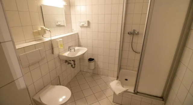 Номер Standard Wolfsburg Fallersleben Hotel by Belvilla