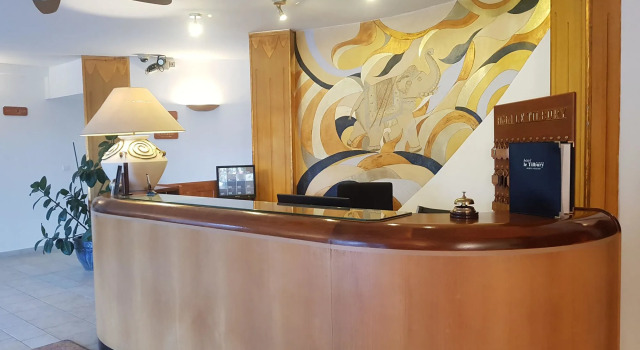 Hotel Le Tilbury, Varaa Hotelli Porto-Vecchio 