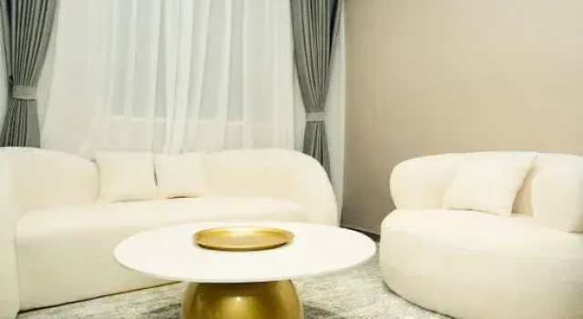 Luding Wanlu Bieyuan Homestay, Varaa Hotelli Hotellit Sichuan pysäköinnillä, Pysäköinti