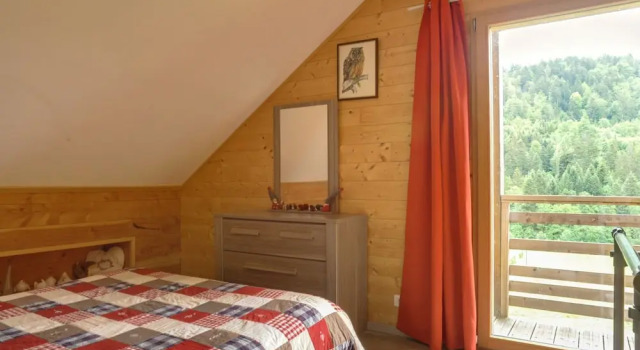 Brand-new Wooden Chalet Offering Vast Views, 800m From Gérardmer and Close to the Pistes, Забронировать Шале Виллы Вогезы, Вилла