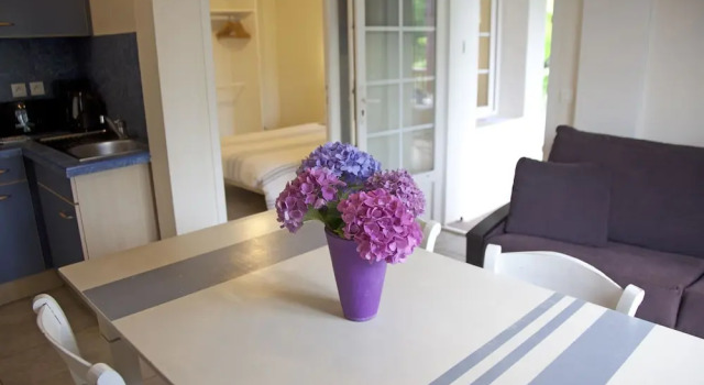 Colorful Apartment in Basque Style in a Green Environment, Réserver Appartement La Bastide-Clairence 