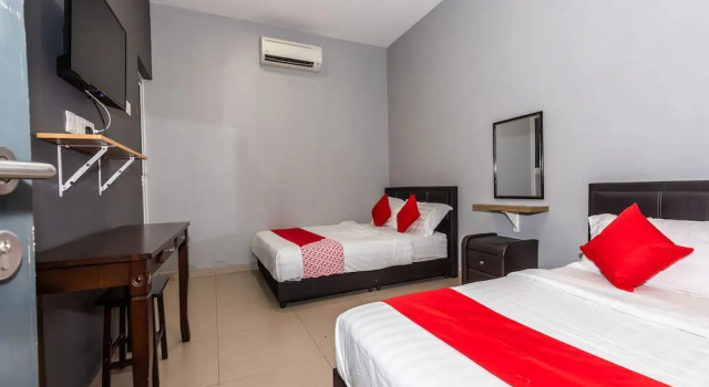 Семейный люкс OYO 1185 Ho Hotel