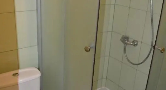 Viesu nams Klāņas, Rezervovat Hotel Hotely v Engure s parkováním, Parkování