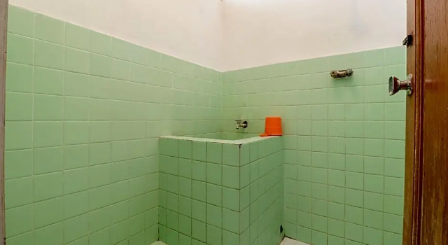 O podwyższonym standardzie pokój Satriafi Hotel