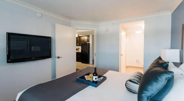 Люкс с видом на внутренний двор City Express by Marriott Manhattan Beach