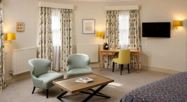 Люкс Superior Mercure Gloucester Bowden Hall Hotel