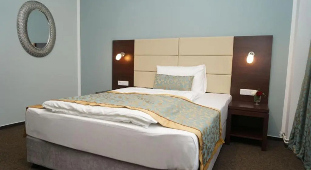 Двухместный номер Standard Hotel Class
