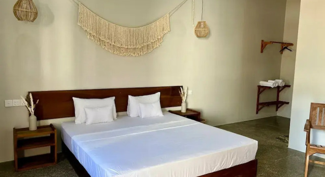 Triton Dondra, Book Hotel Hoteller i Devinuwara med pool, Swimmingpool