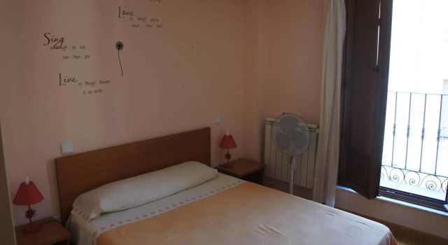 Monumental Apartments Salamanca, Забронировать Апартаменты/квартира Апартаменты Саламанки, рядом с Церковь Сан-Маркос, Апартаменты/квартира