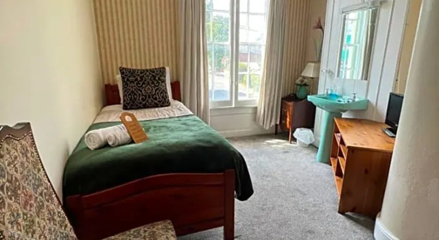 Номер Standard Georgian House Hotel