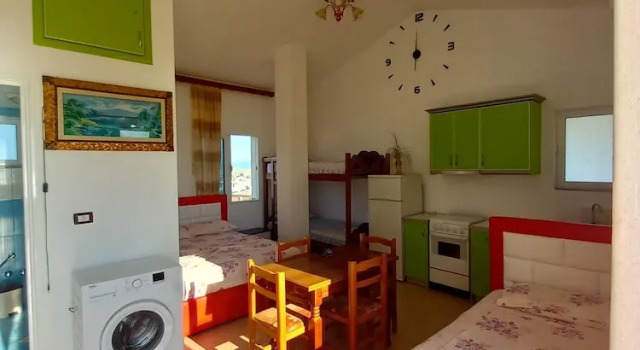 Студия с балконом и с видом на море Apartments Vila Ardi