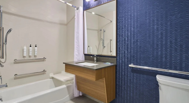 Двухместный номер Standard Fairfield Inn and Suites by Marriott Winchester