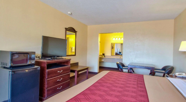 Двухместный номер Standard Econo Lodge Donalsonville