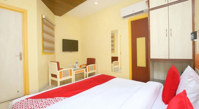 OYO 16949 Hotel Indiano, Varaa Hotelli Hotellit Chandigarh Region aamiaisella, Aamiainen