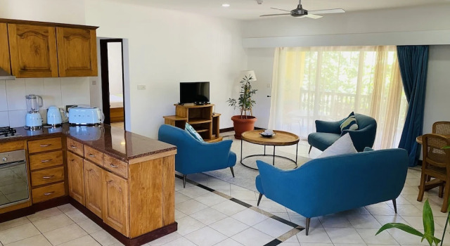 Семейные апартаменты Pieds Dans L’Eau Holiday Apartments