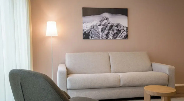 Апартаменты с видом на горы Modern City Apartments