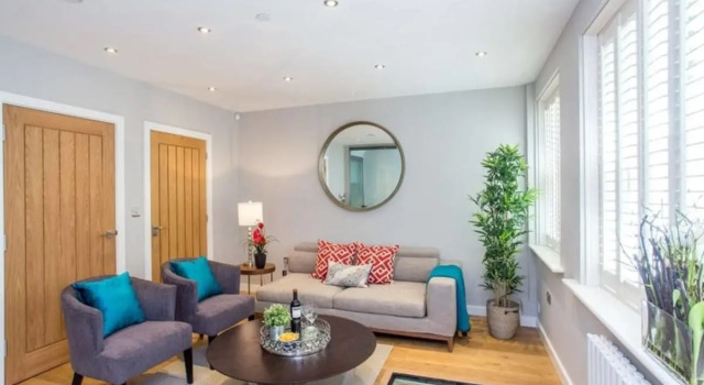 The Norfolk Escape - Beautiful & Bright 4 Mews Homes with 16BDR