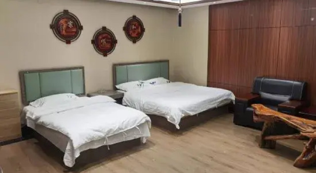 Youyi Hotel, Rezerwuj Hotel Baishan 