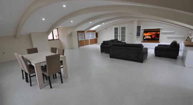 Dekar Apartments, Varaa Huoneisto Armağan Turkin Mustamerenalue