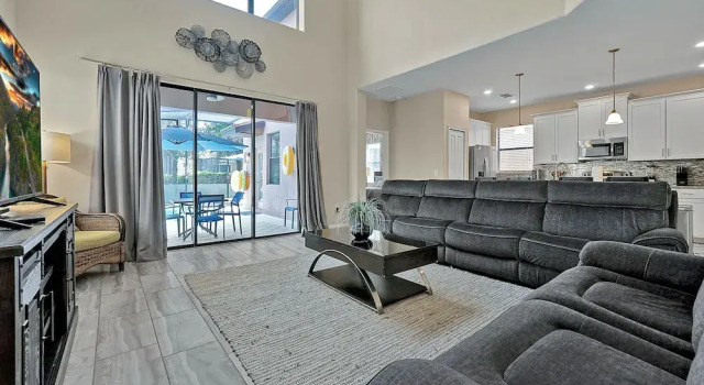 Коттедж 5424 Solterra Circle, Davenport,5beds