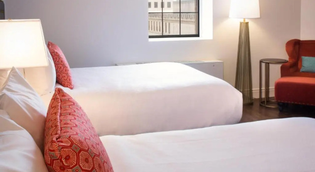 Номер Standard Цокольный этаж Hotel Indigo Baltimore Downtown by IHG