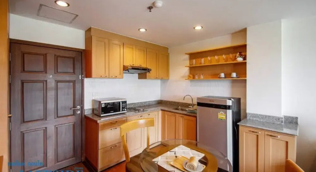 Lake Side Condominium, Varaa Huoneisto Hotellit North-Eastern Thailand pysäköinnillä, Pysäköinti
