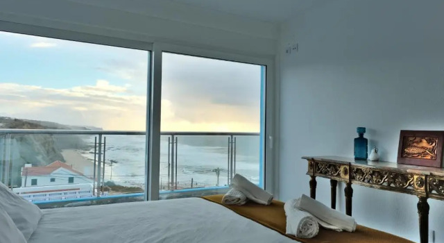 Двухместный номер Standard с балконом и с видом на море Mega Ocean Magoito - Guest House - Sintra
