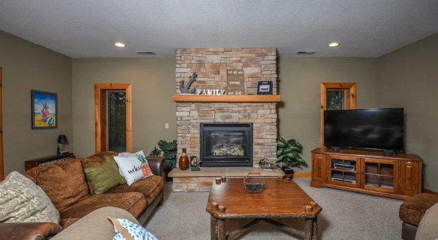 Peak of Perfection 5 Bedroom House