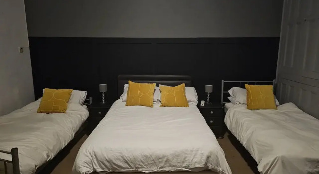 Четырёхместный номер Standard The Railway Hotel