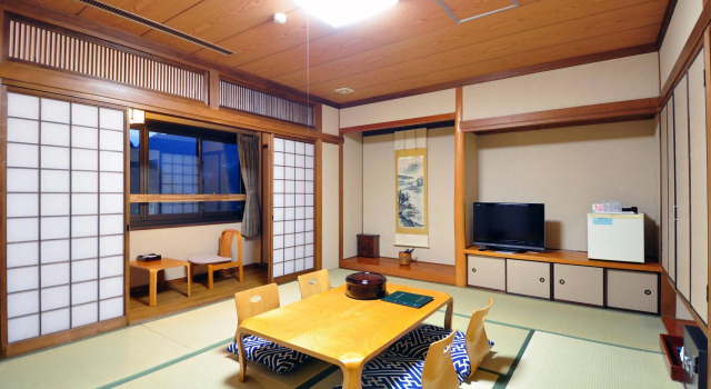 HOTEL Obokekyo Mannaka, Prenota Hotel Miyoshi 