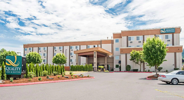 Полулюкс Comfort Inn & Suites Pacific - Auburn