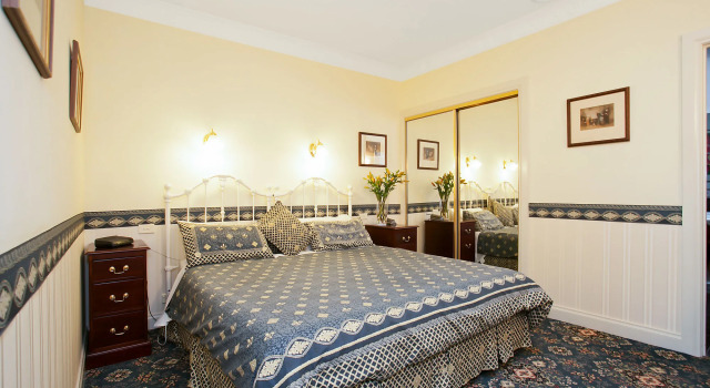 Merton Manor Exclusive Bed And Breakfast