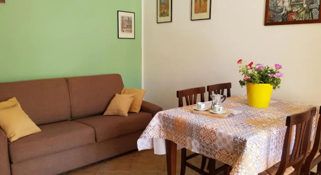 Appartamento Mazzini 8, Book Apartment Hotels in Sicily with Parking, Parking