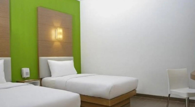 Standard Double room Amaris Hotel Cirebon
