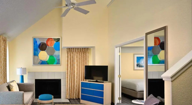 Люкс Sonesta Simply Suites Cleveland Airport