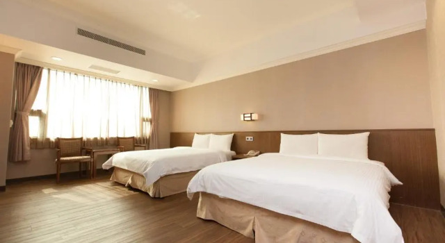 Четырёхместный номер Standard Hub Hotel Chiayi