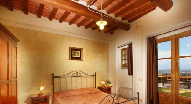 Superb Villa at Short Distance From Montecatini Pool Basketball Court Soccer Ping-pong Mountain-villa Ferrette, Забронировать Вилла Коттеджи Монтекатини-Терме, Коттедж