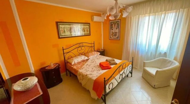 Lalu's B&B, Забронировать Отель «постель и завтрак» Отели в центре Сорсо, в центре