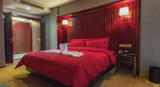 Люкс YueJi Hotel