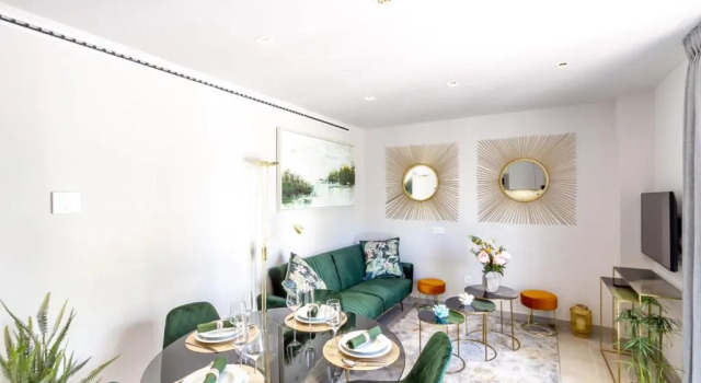 Апартаменты Deluxe Bird Of Paradise Playas del Duque Banús Suite Apartment