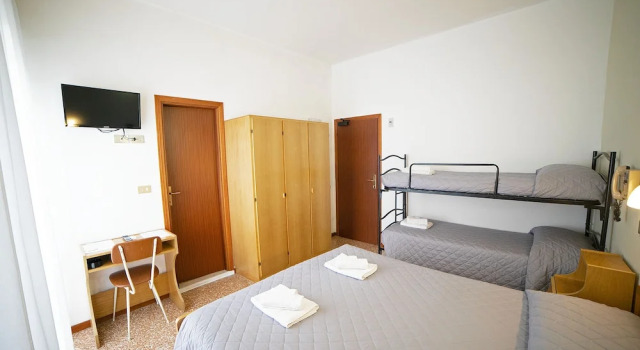 Четырёхместный номер Standard Hotel Ischia