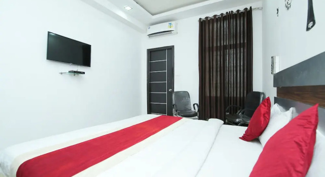 White Pearl - Jabalpur