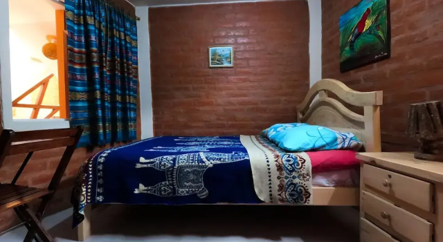 Hostal La Casa Amarilla City, Reserva ahora Hotel Hoteles baratos en Tungurahua