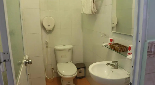 Двухместный номер Standard Kim Long Hotel